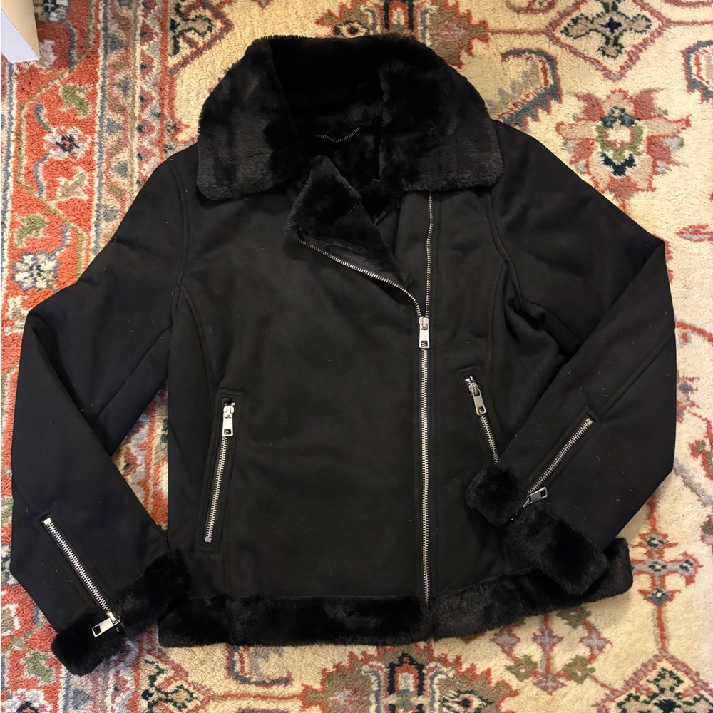 Banana republic faux fur shelling moto jacket small